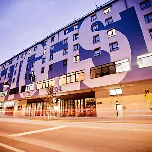 Zeitgeist Hauptbahnhof Viyana