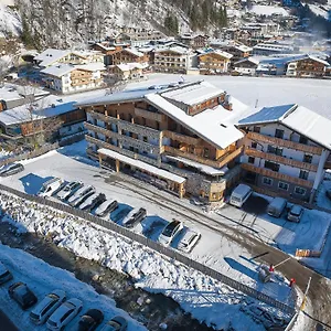 Hubertushof 3* Saalbach