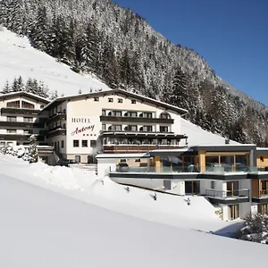 Antony 4* Ischgl