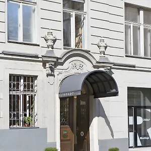 Small Luxury Altstadt Вена