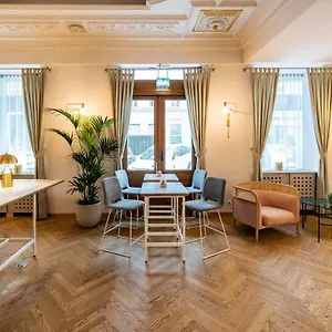 4* Apartmanhotel Starlight Salzgries